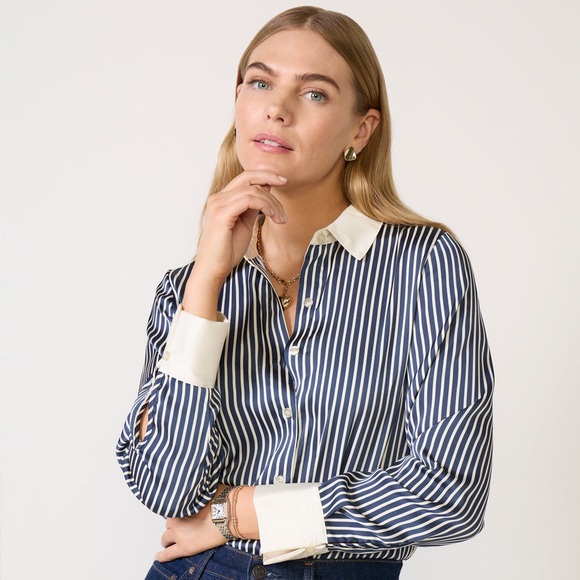 Evereve Tops - Evereve Julia Stripe Satin Shirt Medium